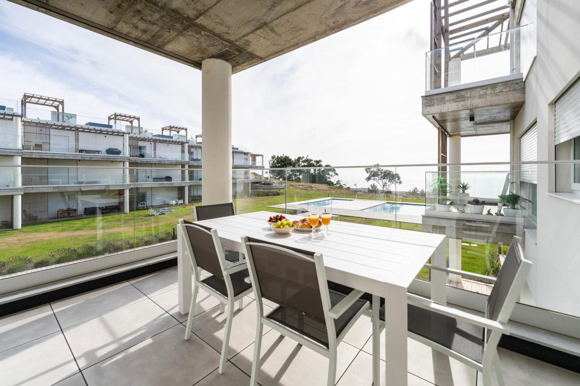 Mar A Vista - Condominium With Pool, Gym And Sea Views นาซาเร ภายนอก รูปภาพ